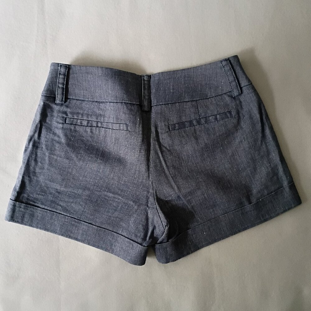 EXPRESS Linen Midi Low Rise Shorts Blue Size 4 - Picture 4 of 9